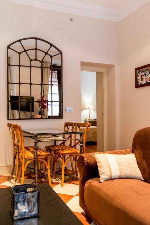 Quevedo Suite Sevilla Exterior foto