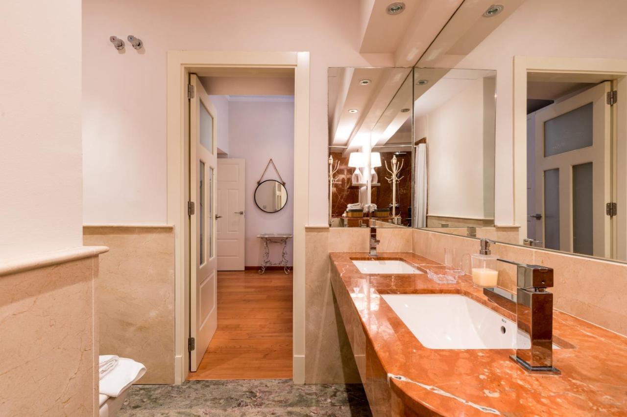 Quevedo Suite Sevilla Exterior foto